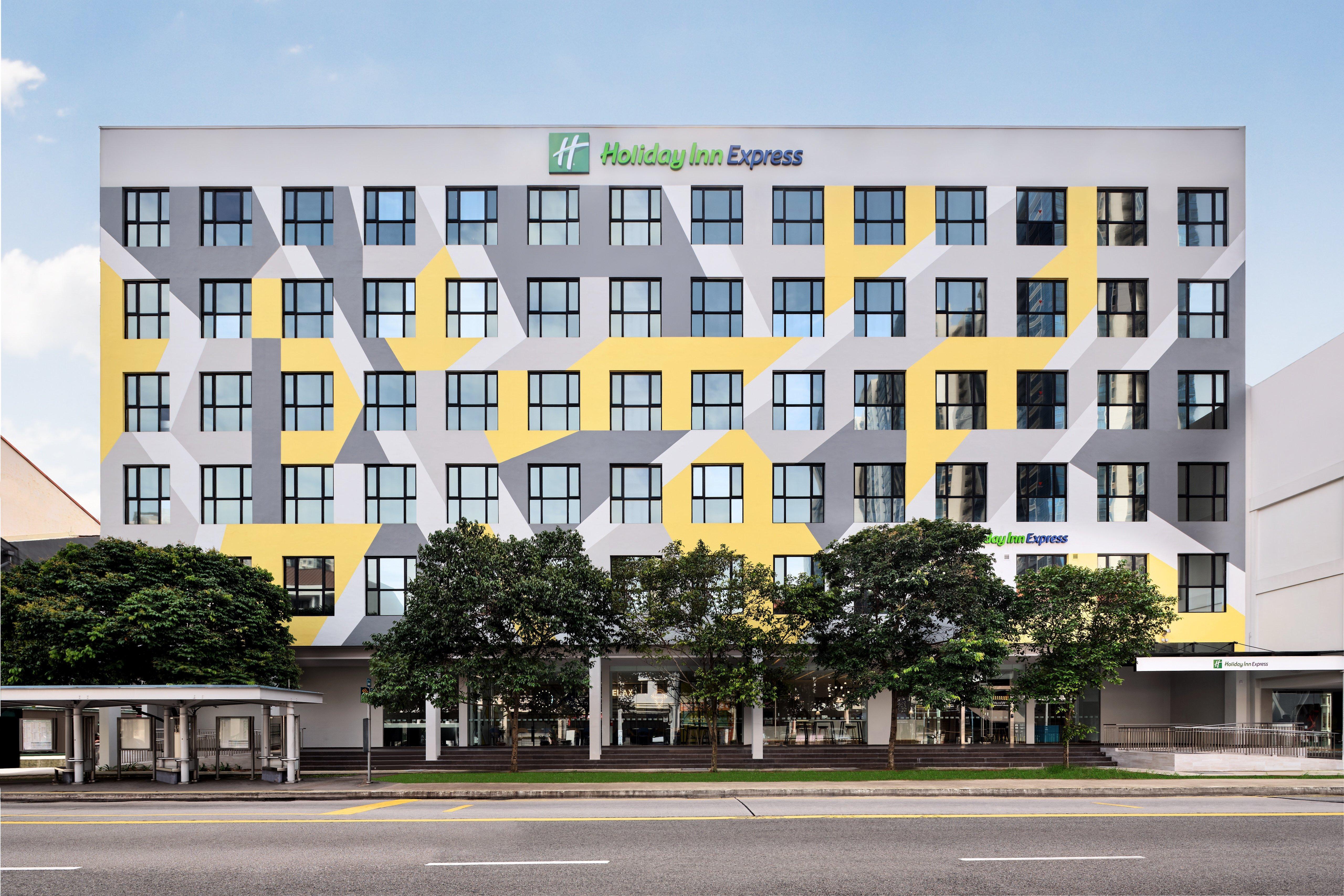 Holiday Inn Express Singapore Serangoon By Ihg Exterior foto