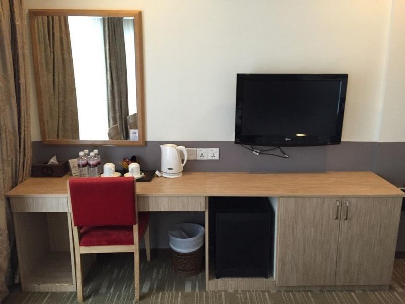 Holiday Inn Express Singapore Serangoon By Ihg Exterior foto